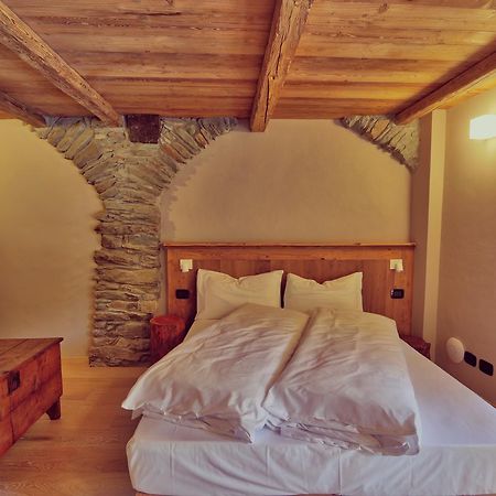 Moncervin Bed and Breakfast Saint-Vincent Εξωτερικό φωτογραφία